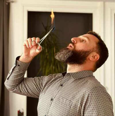 Chauffe d'une ventouse avant une séance de cupping