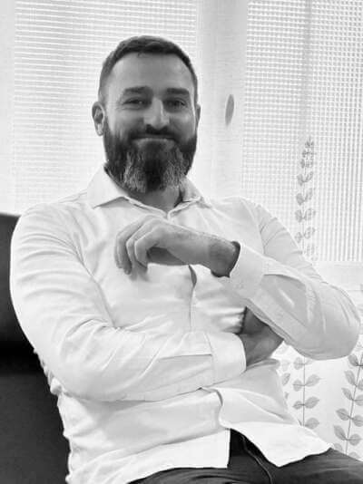 Michael Cardot, praticien Laser Anti tabac MFC et médecine traditionnelle chinoise